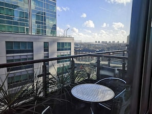 Apartment, Multiple Beds | Balcony - Modern Apartment Near the Thames, Central London (London)
