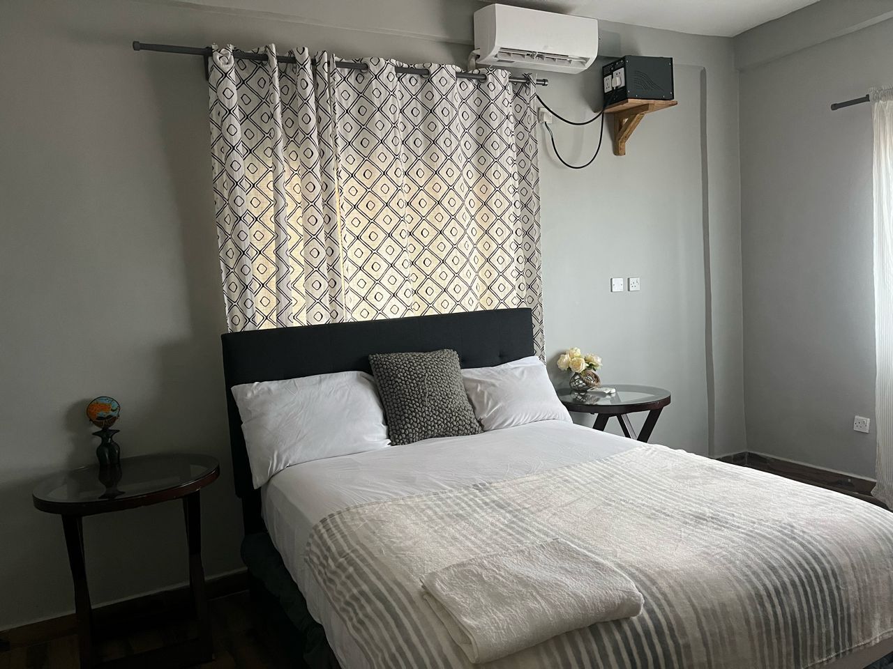 3 多间卧室、熨斗/熨衣板、WiFi、床单