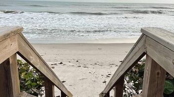 Playa en los alrededores