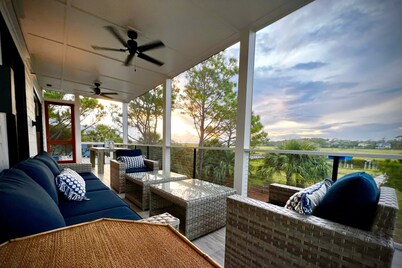 Private Pool and Dock, Steps from the Beach, Beautiful Sunset Views