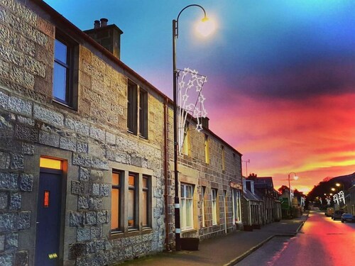 Award-winning & stylish - Caman House, in the heart of the Cairngorms.