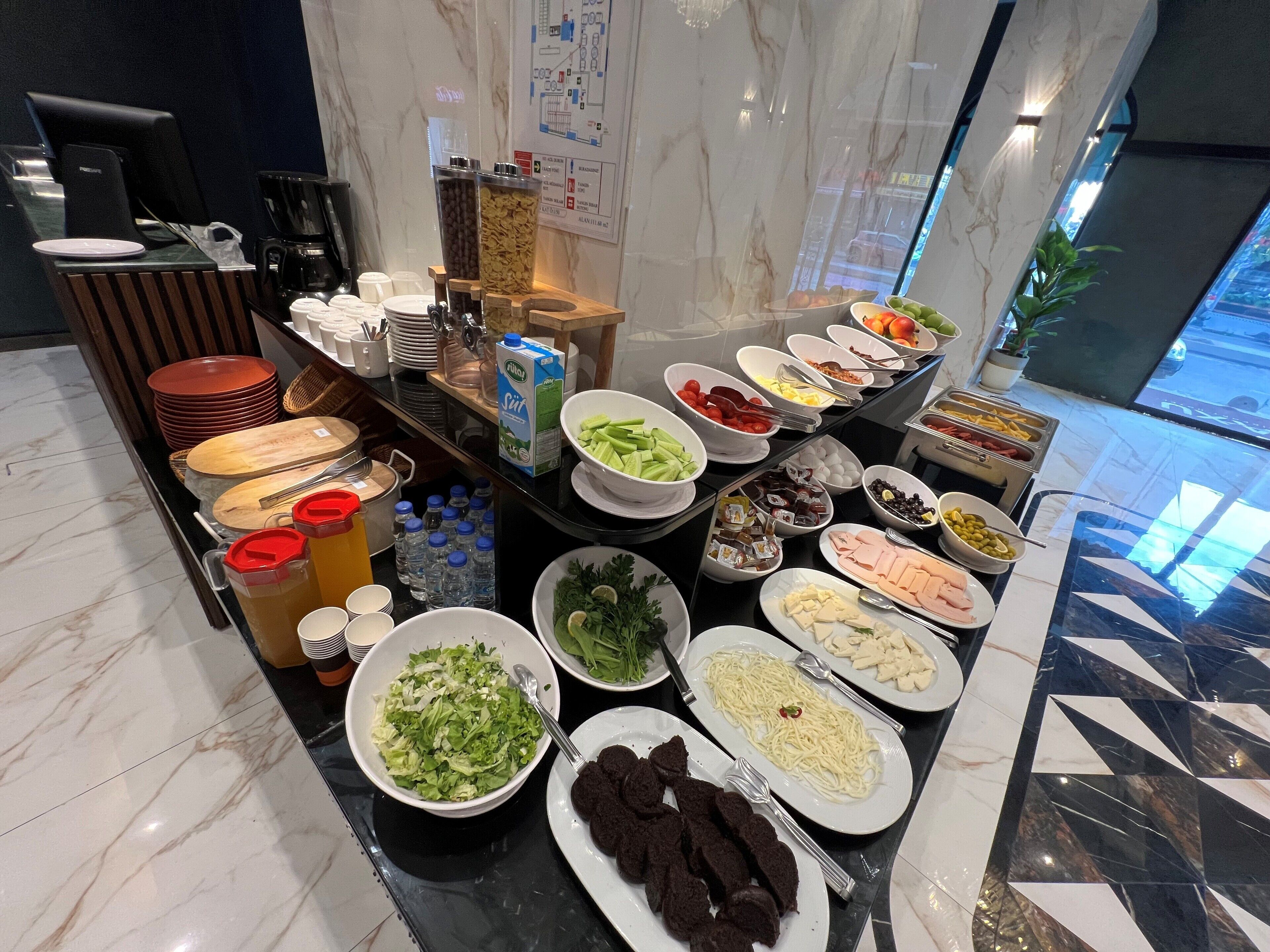 Daily local cuisine breakfast (TRY 350 per person)