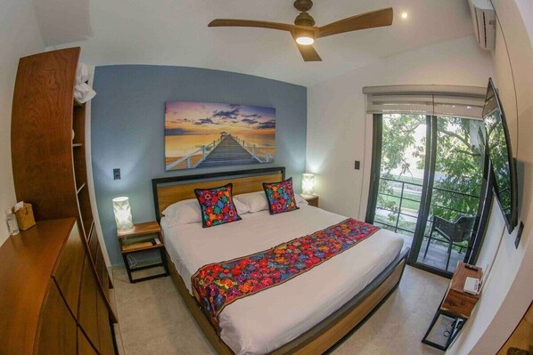 2 chambres, fer et planche à repasser, Wi-Fi gratuit, draps fournis