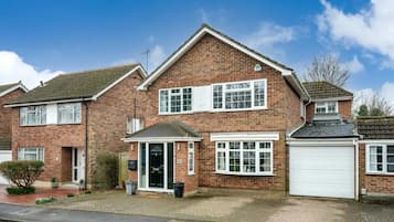 Rumah, Beberapa Tempat Tidur | Eksterior