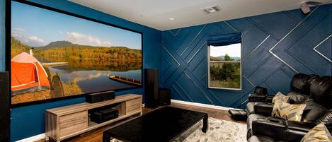 تلفزيون ذكي، كُتُب، مكتبة فيديو، ستيريو