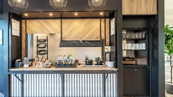 Café da manhã com buffet todos os dias mediante uma taxa