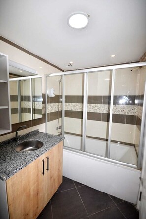 City-Apartment | Badezimmer