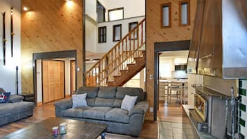 Téléviseur, foyer, lecteur de DVD