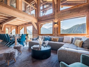 Smart TV, fireplace, table football, books
