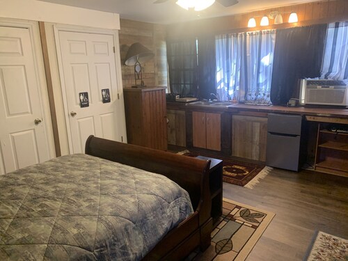 Cozy Upstairs Studio