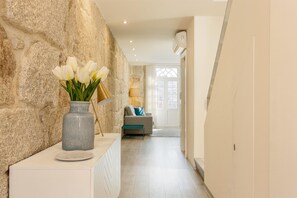 2 bedrooms, iron/ironing board, WiFi - Ribeira Porto 3 in Oporto (Porto)