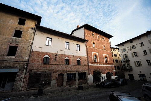 Domus Acaja-Elegant Apartment in the Historic Center-Fully Equipped Kitchen