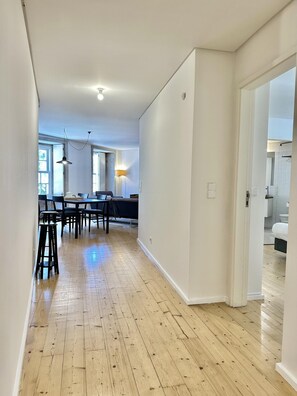 Apartment | 1 bedroom, iron/ironing board, WiFi - Taipas 7 in Oporto With 1 Bedrooms and 1 Bathrooms (Porto)