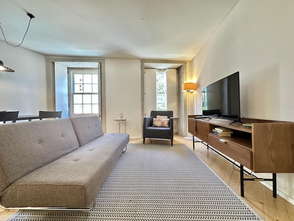 1 bedroom, iron/ironing board, WiFi