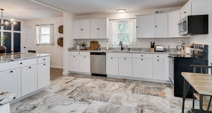 Charming Augusta Masters Haven with Pool & Game Room!