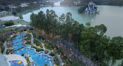 Wyndham Grand Zhaoqing Downtown