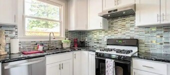 1 Bedroom Home with Home Office