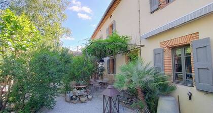 Comfortable 40m2 studio in Marssac sur Tarn, between Gaillac and Albi