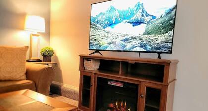 Tranquil 3 Bedroom, 2 Bath Home Near Scenic River Walk!