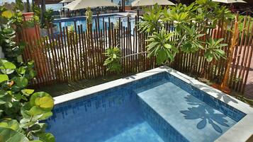 Vila premium | 3 quartos, Wi-Fi de cortesia, roupa de cama