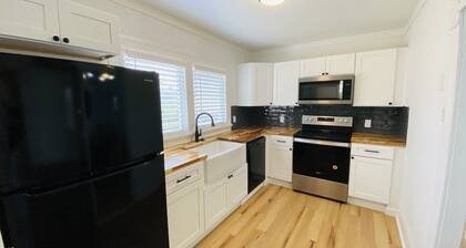 Charm, Comfort and Style, walk to downtown Mena, AR