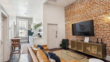 Televisión y oficina