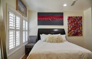 2 bedrooms
