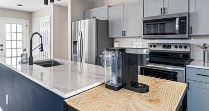 Few Mins to Ballantyne-Pet Friendly-1 Level Home