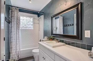 Bañera con ducha