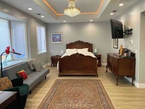 1 habitación, tabla de planchar con plancha, wifi y ropa de cama