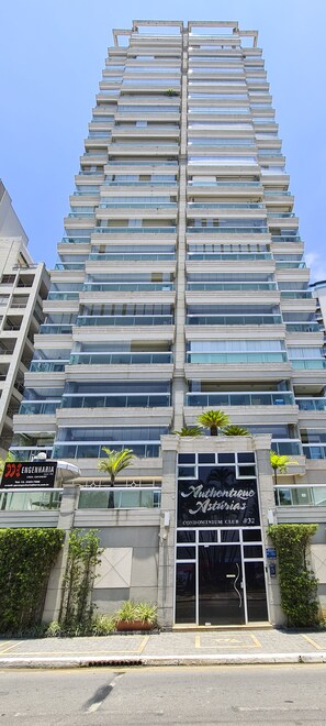 Front of property - Apartamento Mirante Astúrias - Guarujá (Guarujá)