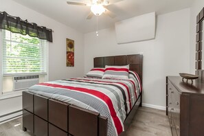 1 habitación, escritorio, tabla de planchar con plancha y wifi gratis