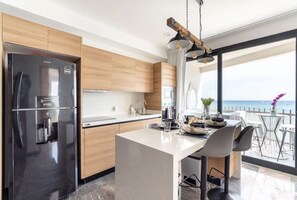 Private kitchen - IT BEACH: Exclusive BeachFront with Plunge Pool (Playa del Carmen)