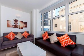 Living room - Remarkable 2-bed Apartment in London (London)