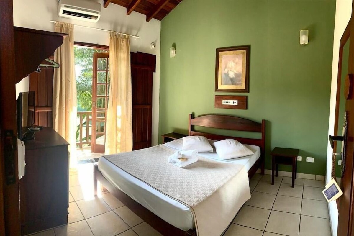 Standard Double Room, 1 Double Bed, Mountain View