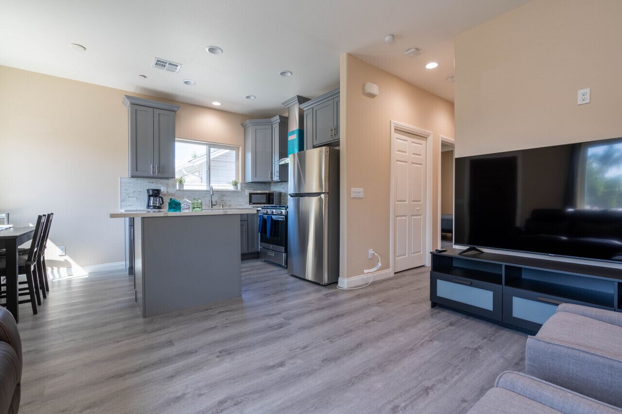 New Built, Cozy Home - 2bdrm, 2 bath