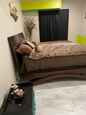 7 habitaciones y wifi 