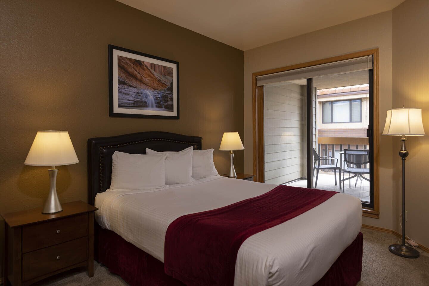 1 chambre, fer et planche à repasser, Wi-Fi, draps fournis