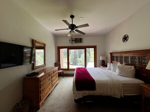 2 Schlafzimmer, Bügeleisen/Bügelbrett, WLAN, Bettwäsche