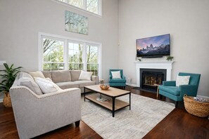 Smart TV, books, offices