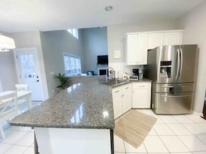 Interior - Sleeps 24 • BBQ • Fire Pit • Games • Pets OK (Charlotte)