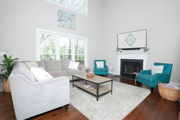 Smart TV, books, offices