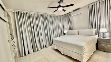 4 habitaciones y caja de seguridad en la habitación