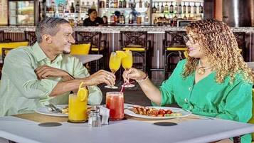 Bar (en la propiedad)