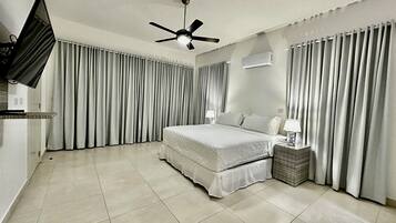 4 bedrooms, in-room safe, iron/ironing board, travel crib