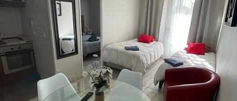 1 bedroom, WiFi, bed sheets