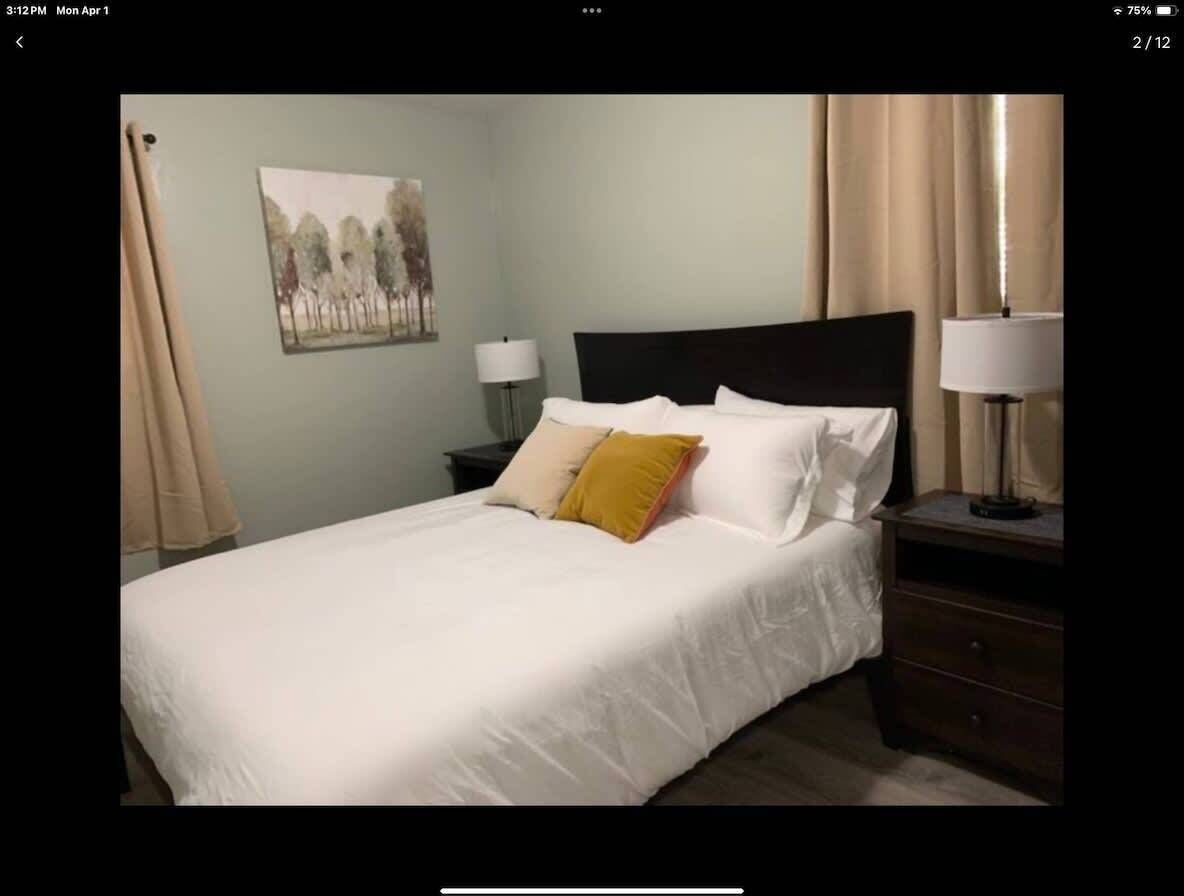 2 quartos, ferros/tábuas de passar roupa, Wi-Fi, roupa de cama