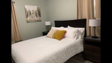 2 bedrooms, iron/ironing board, WiFi, bed sheets