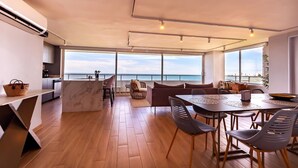 Apartment | Dining - U-GO Faro Tequendema (Cartagena)