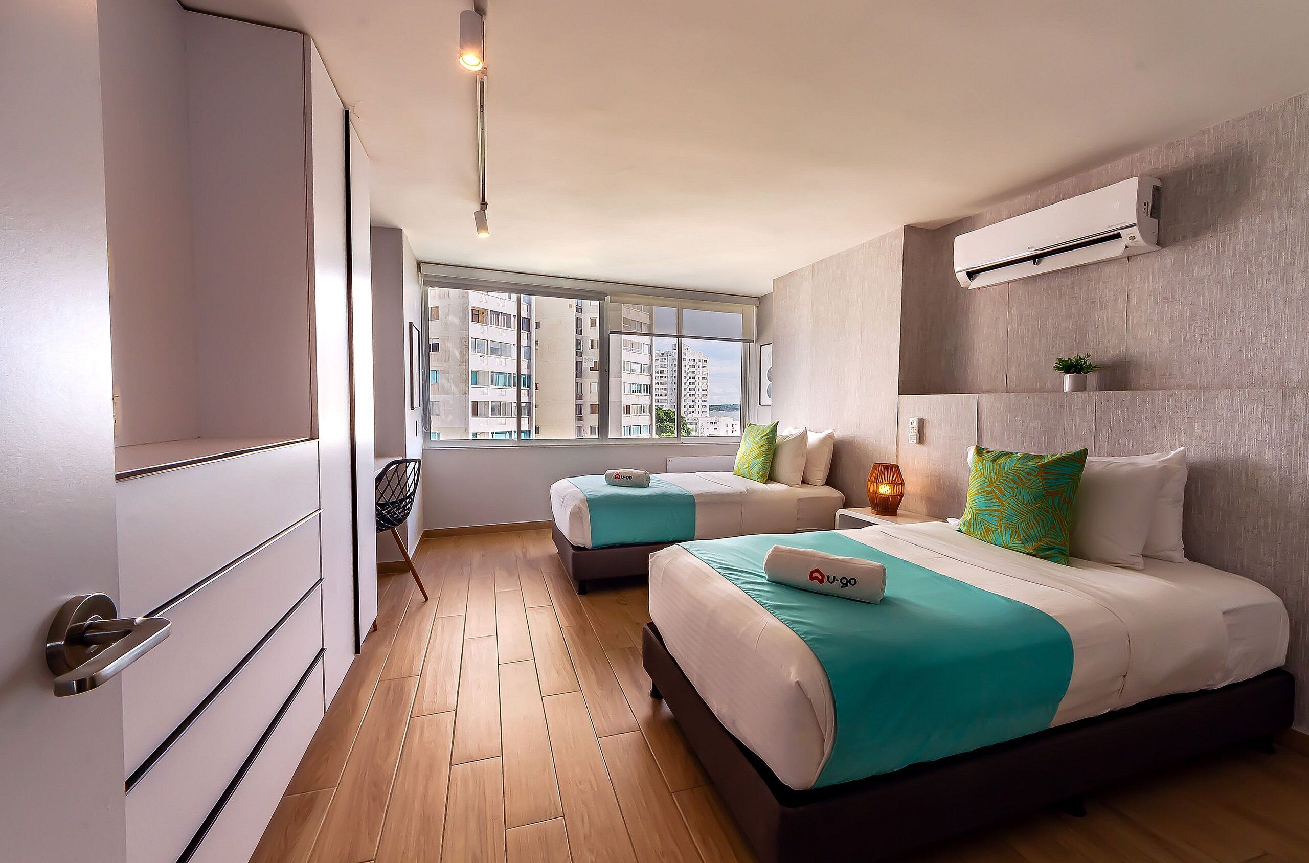 Apartment | Egyptian cotton sheets, premium bedding, down duvets, memory-foam beds